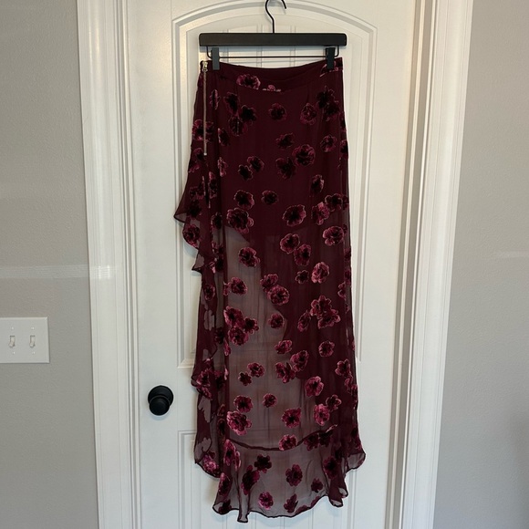 For Love & Lemons Sophie Velvet Floral Skirt Asymmetrical Silk Pink Size Medium - Picture 4 of 7
